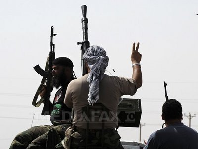 Confruntări armate, în zonele tribale din Libia: Cel puțin 31 de morți