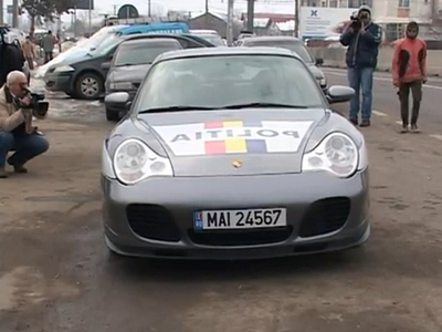Porsche-ul Poliției Prahova a făcut senzație pe DN1 - bolidul atinge peste 300 km/oră