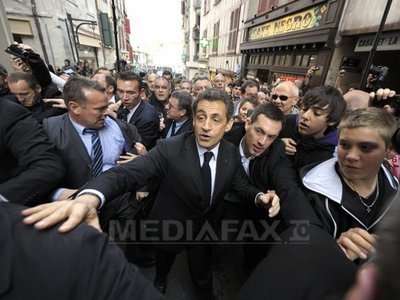 Nicolas Sarkozy, huiduit în timpul unei deplasări în sudul Franței