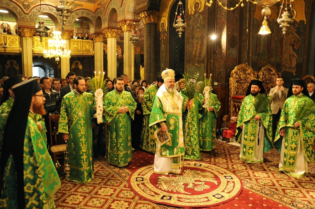 Patriarhul Daniel: "Cei care nu au postit până acum cel puțin în această săptămână să postească"