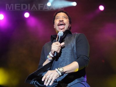 Lionel Richie datorează fiscului american 1,1 milioane de dolari