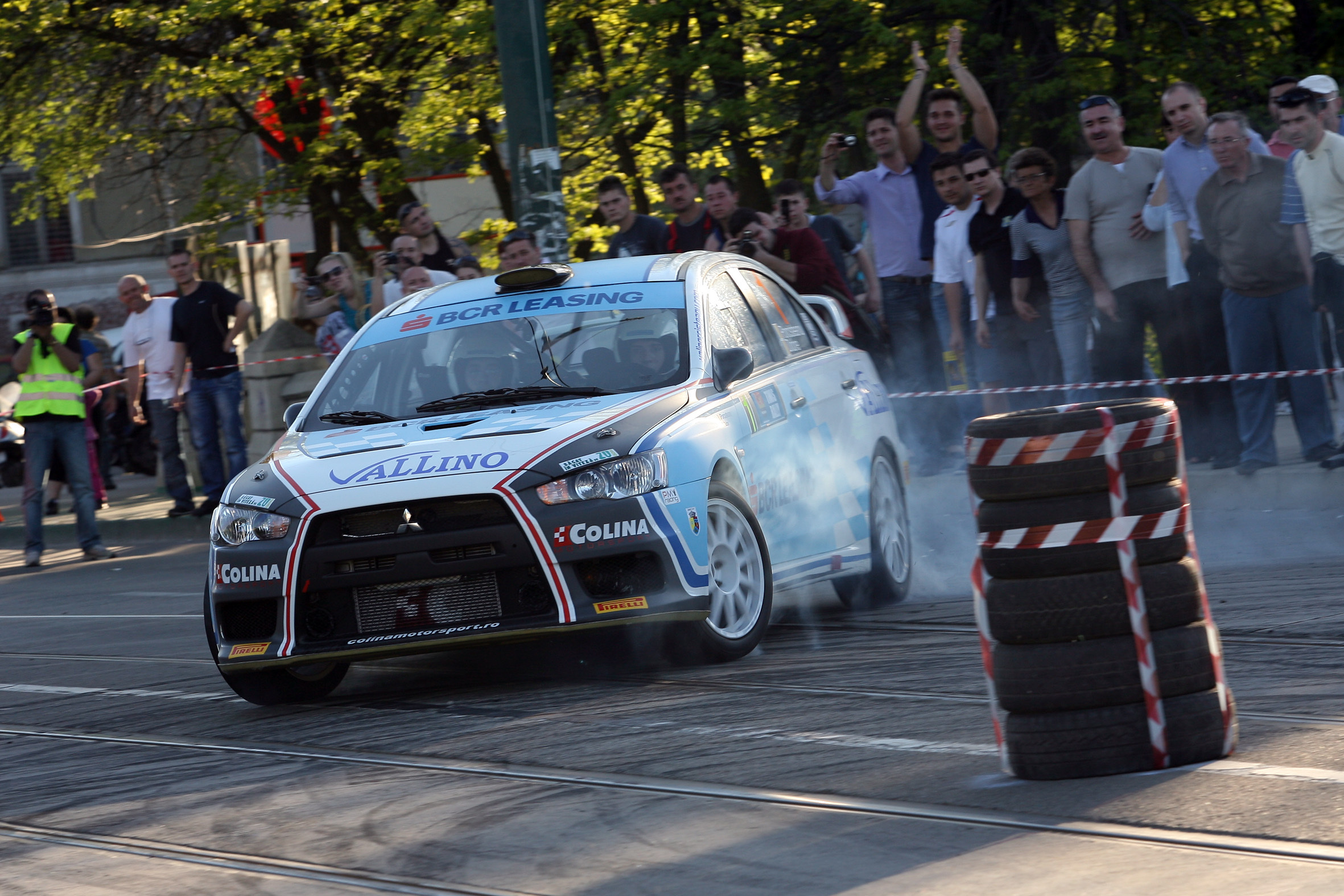 Valentin Porcișteanu și BCR Leasing Rally Team au câștigat a doua etapă a CN de Raliuri (GALERIE FOTO)