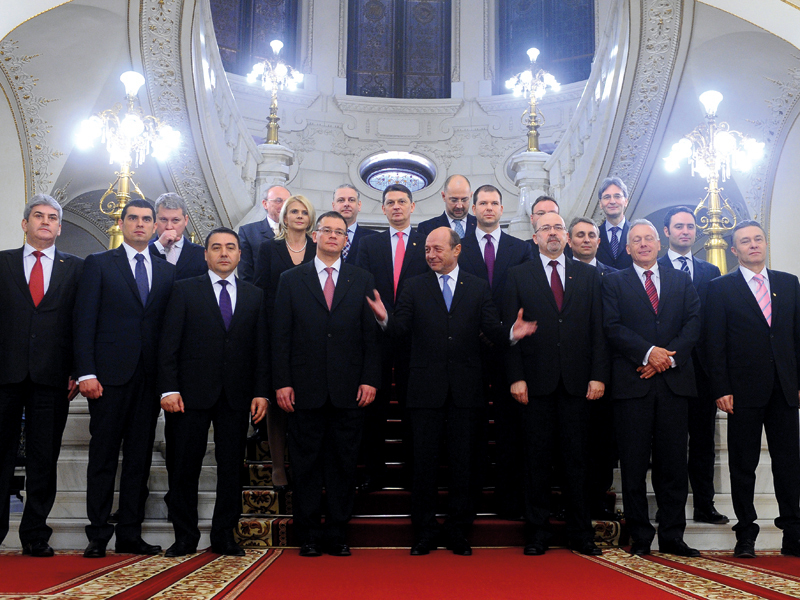 Bețe băgate prin gard. Perlele politice ale săptămânii