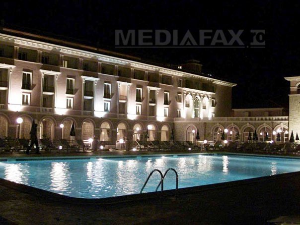 Copos și Goschy trec la all inclusive pe litoral pentru turiștii germani