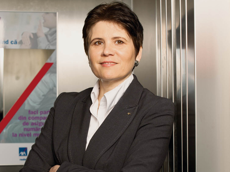 100 cele mai puternice femei din business - Astăzi: Violeta Ciurel, AXA Asigurări