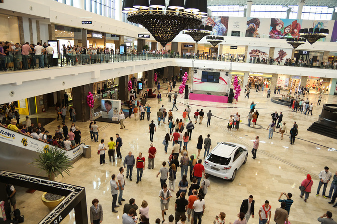 Magazinul H&M din Palas Iași, inundat la doar o zi de la deschiderea centrului comercial