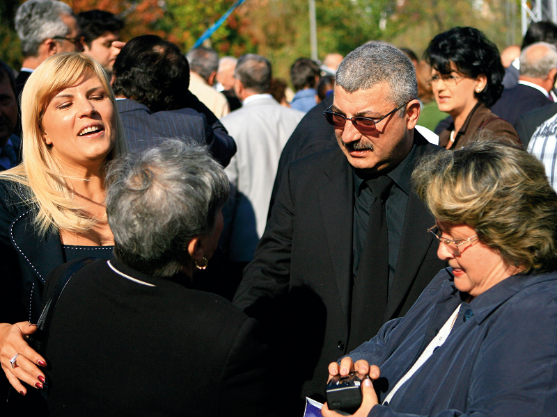 Succesuri în alegeri și răvașe de Plăcintă. Perlele politice ale săptămânii