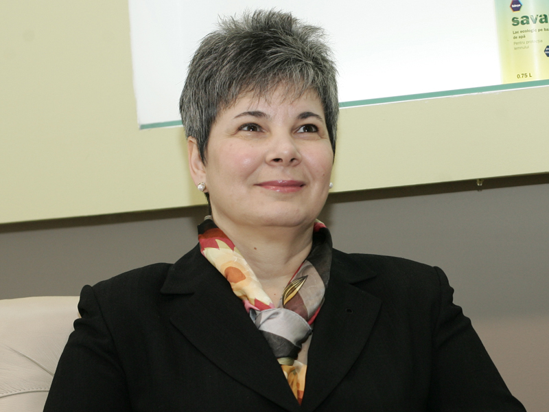 100 cele mai puternice femei din business - Astăzi: Aliz Kosza, Fabryo Corporation