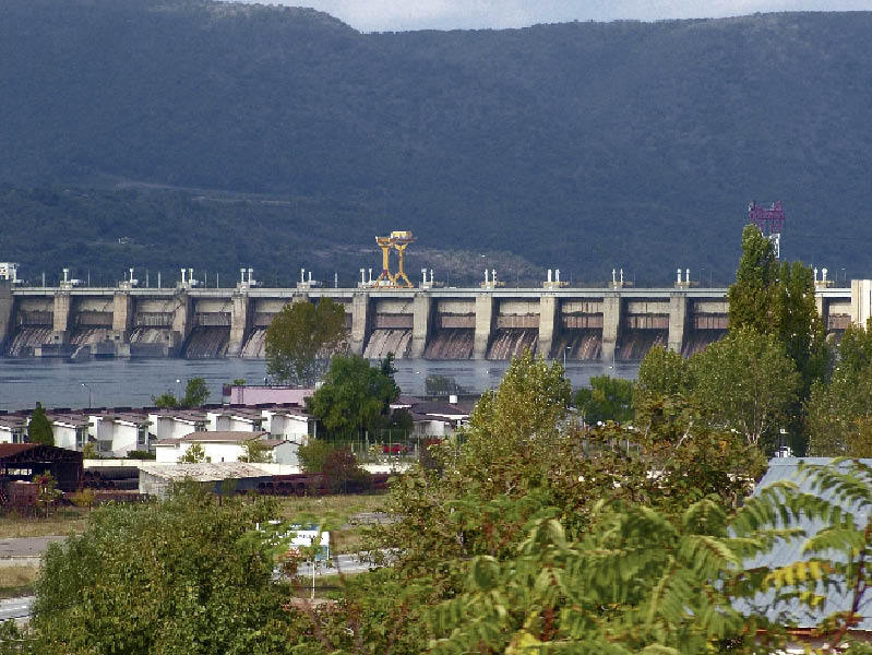 Insolvența Hidroelectrica deschide cutia Pandorei - cum a ajuns compania de la “vom mobiliza 470 de milioane de euro” la “nu am găsit bani în firmă”