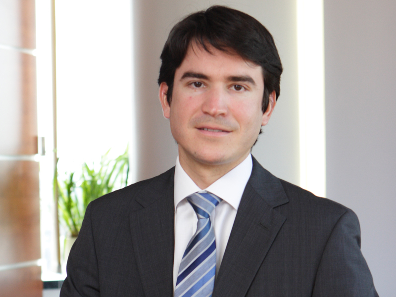 100 TINERI MANAGERI DE TOP - Mario Penados, Alpha Bank România