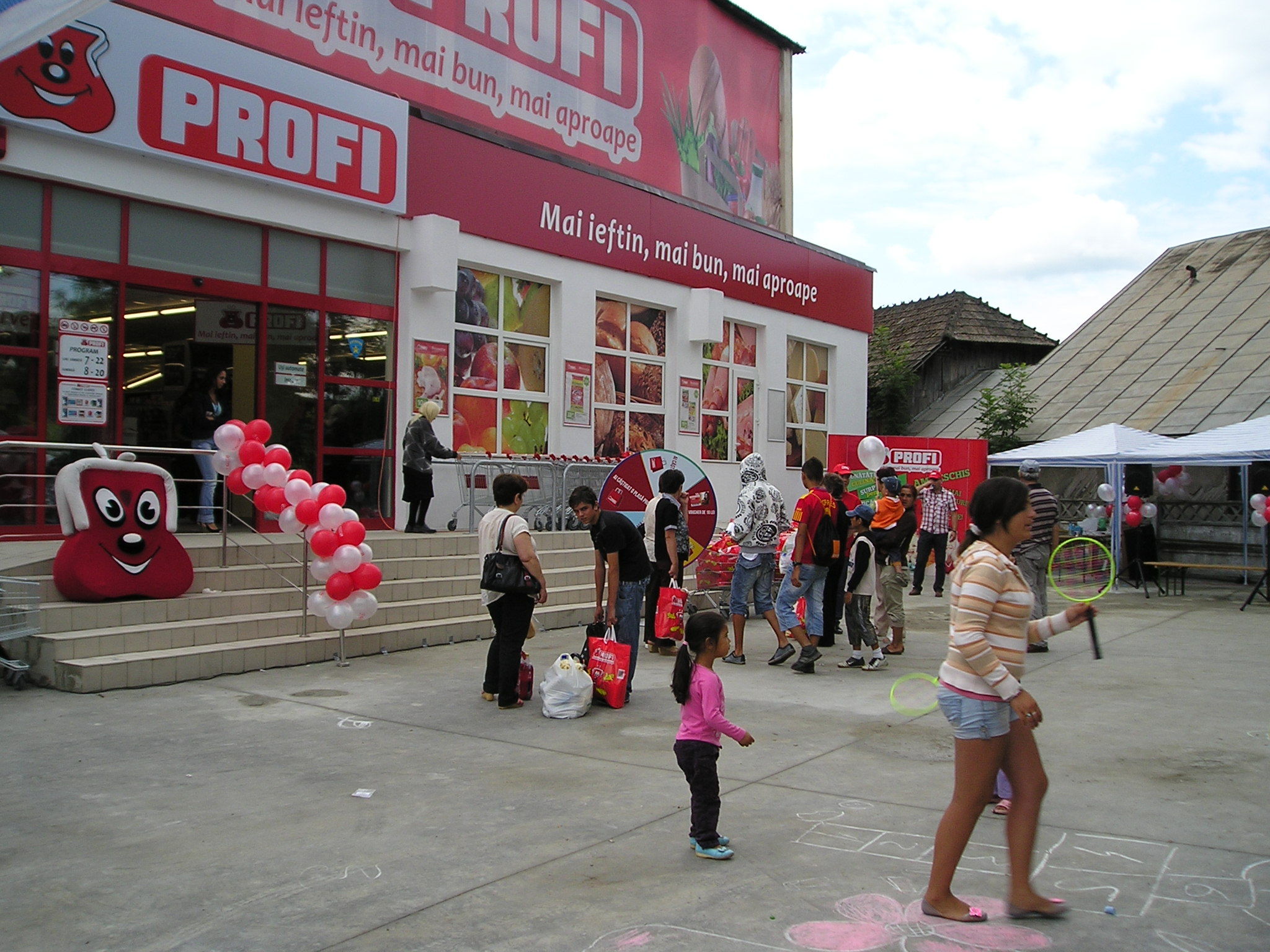 Profi a deschis magazinul nr. 122