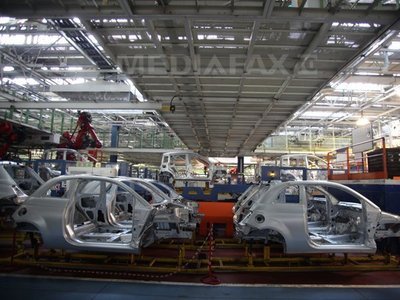 Fiat suspendă producția la o fabrică din sudul Italiei