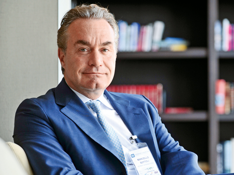 Cum vede România un fost director al Louis Vuitton