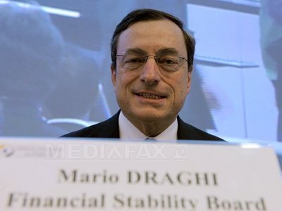 Șeful Băncii Centrale Europene este anchetat pentru conflict de interese. Mario Draghi face parte dintr-un club al bancherilor