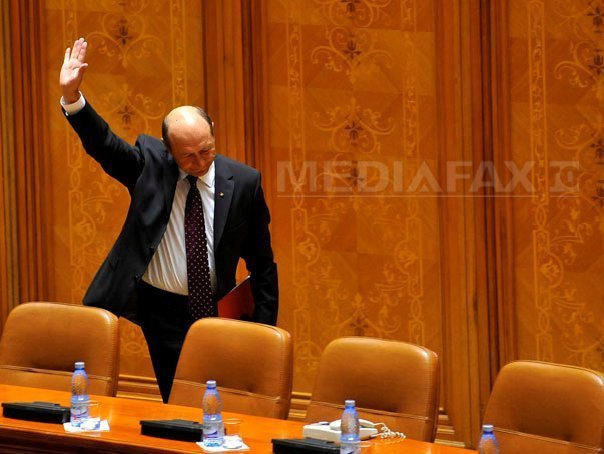 Guvernul va organiza alegeri prezidențiale în maximum 90 zile, dacă Băsescu este demis