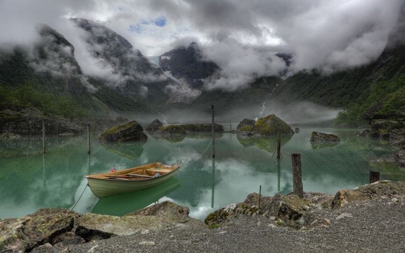 Poza zilei: lacul Bondhus din Norvegia