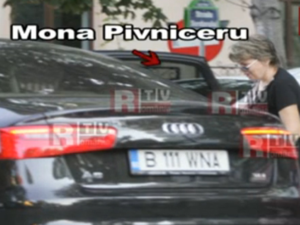 Mona Pivniceru, fotografiată urcându-se în mașina fiului cel mare al lui Adrian Năstase: Până luni mă gândesc dacă mai vreau să fiu ministrul Justiției - AUDIO