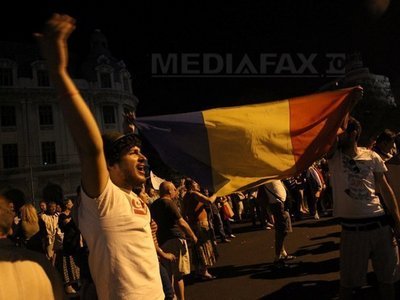 Aproape 60 de protestatari de la Universitate, cercetați pentru blocarea carosabilul sau distrugere