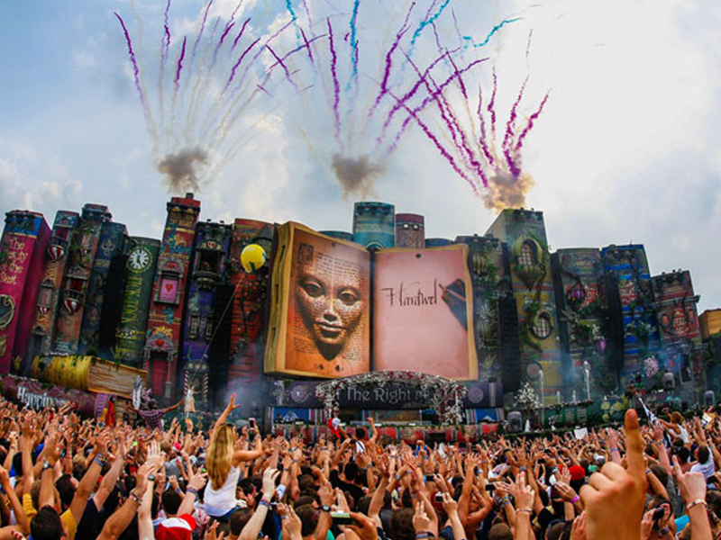 Muzică, distractie si scene fabuloase intinse pe 75 de hectare la Tomorrowland - GALERIE FOTO