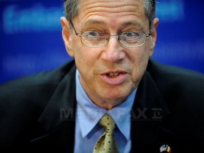 Mark Gitenstein: Voluntarii Corpului Păcii au plantat peste tot în România sămânța schimbării