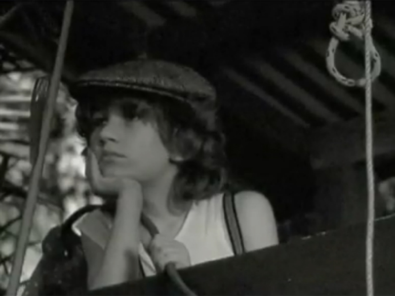 Melodia zilei: Angus & Julia Stone - Paper Aeroplane