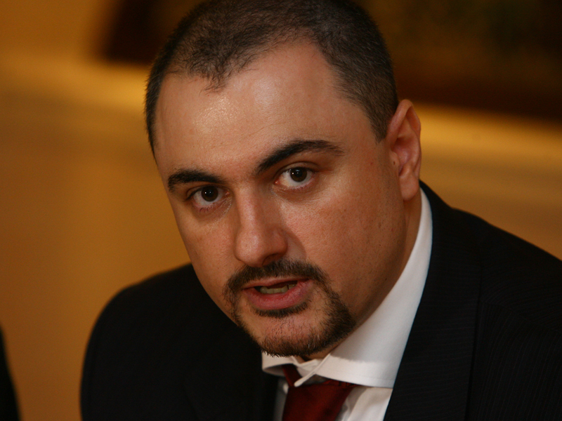 100 TINERI MANAGERI DE TOP - Adrian Erimescu, Realmedia Network