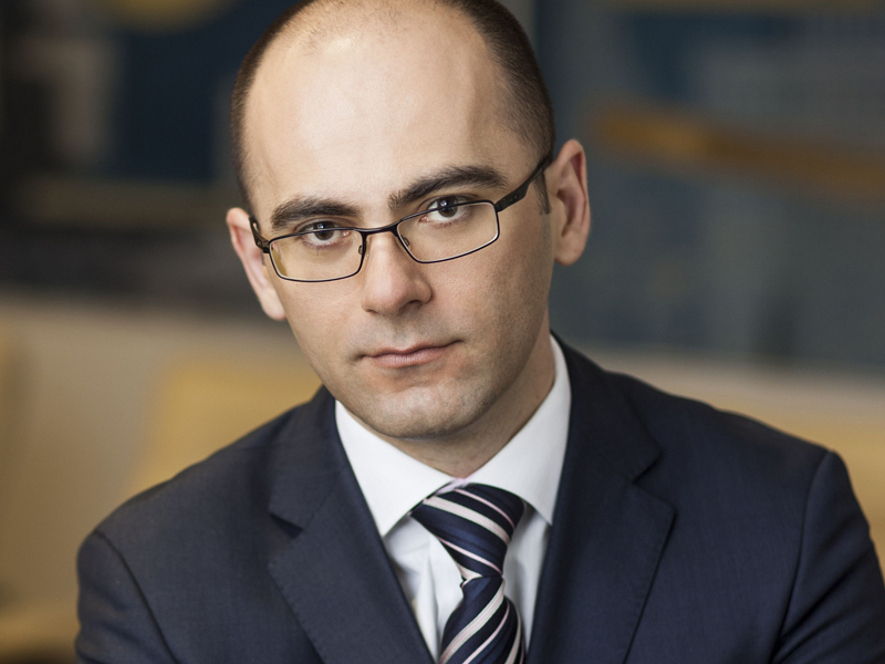 100 TINERI MANAGERI DE TOP - Ciprian Dragomir, Țuca Zbârcea & Asociații