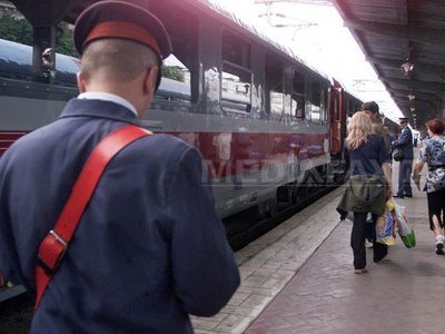 Rețeaua "NAȘILOR" din CFR - Drumul banilor de la călătorii fără bilet: de la toaletele trenurilor la chioșcurile din Gara de Nord