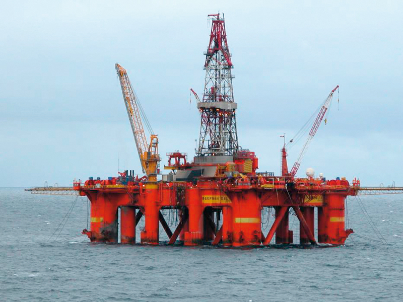 Tranzacție pe mare: intră Exxon și OMV, iese Sterling