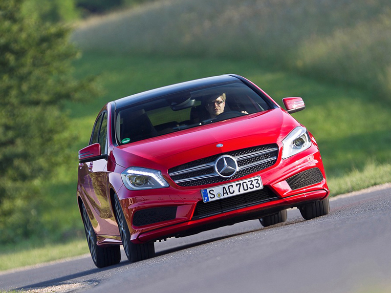 Cât costă noua clasă A de la Mercedes-Benz – pariul din 2012 al grupului Daimler