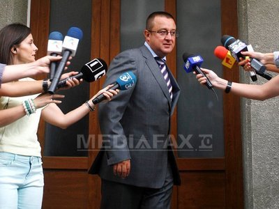 DNA: Există interceptări și filaje în cazul lui Sorin Blejnar. Avocatul fostului șef ANAF infirmă