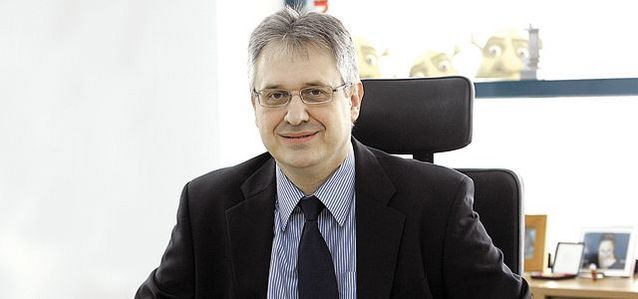 Sfaturi de la Cristian Secoșan, Petrom: Nu plecați în străinătate. Sunt foarte multe oportunități aici