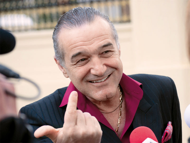 Trombonul sau mitraliera? Perlele politice ale săptămânii