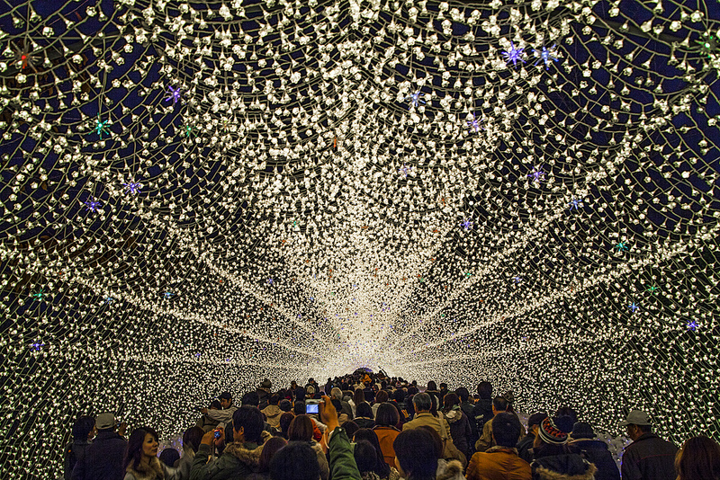 Poza zilei: “Festivalul luminii” - Japonia