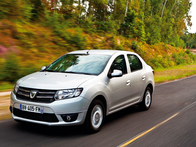 Avalanșă de clienți noi la Dacia (FOTO)