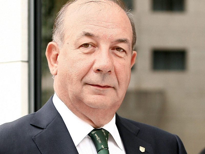 Radu Grațian Ghețea este unul dintre cei mai vechi bancheri din România