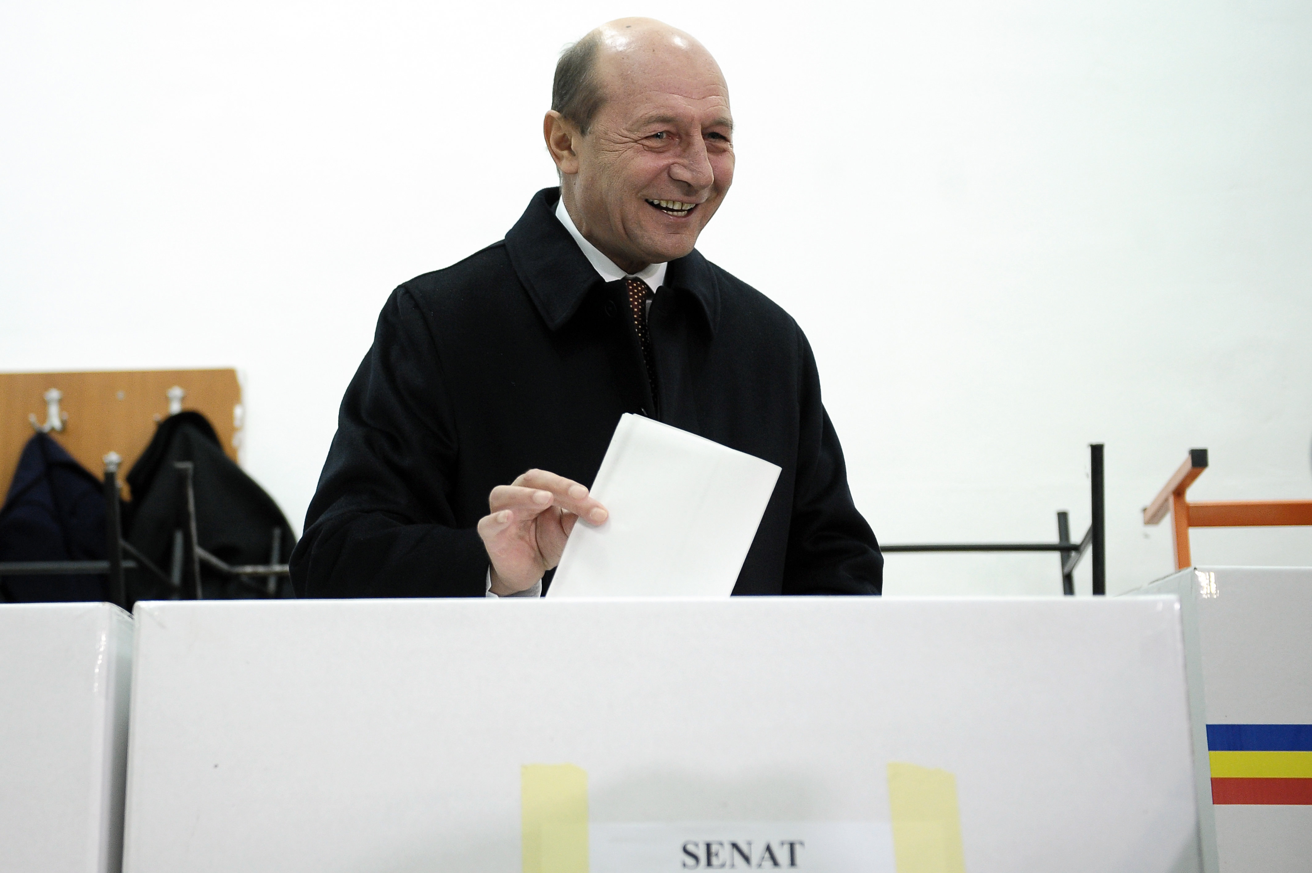 Băsescu către politicieni: Aveți puțintică răbdare!