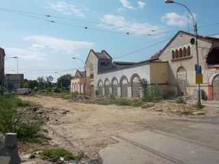 Fondul austriac de investiții în imobiliare S IMMO: Nu putem începe construcția proiectului de birouri din Grivița pentru că zona arată ca un câmp de luptă