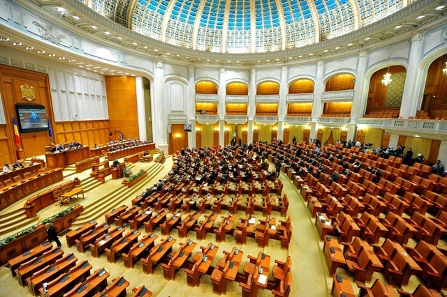 Cea mai mare vânzoleală de miniștri în patru ani de guvernare ia sfârșit