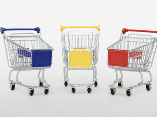 Afacerile din comerțul cu amănuntul au crescut în primele zece luni cu 3,8%