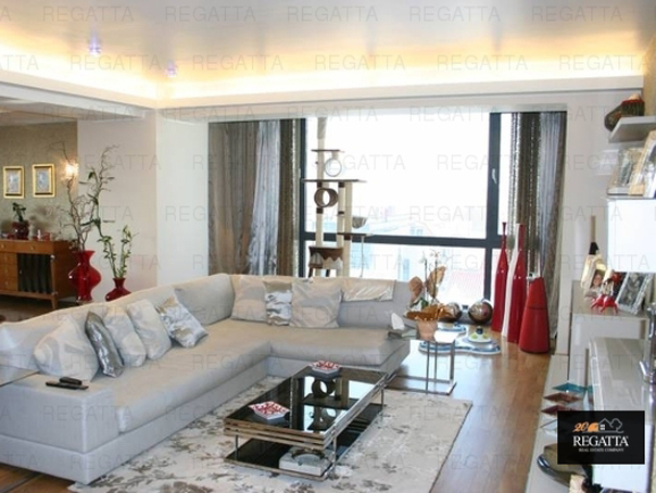 Cel mai scump penthouse la vânzare în București. Câte camere are și cât costă
