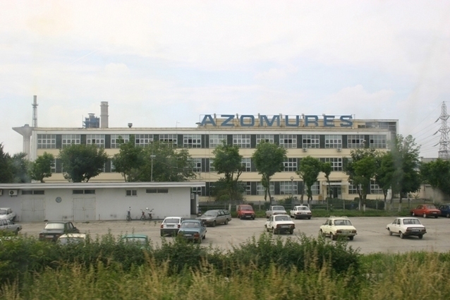 Acțiunile Azomureș părăsesc ringul bursei după 16 ani