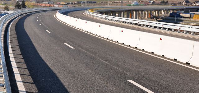 Marți a fost inaugurat noul drum de acces cu regim de autostradă dintre Uzinele Dacia de la Mioveni și DN 73