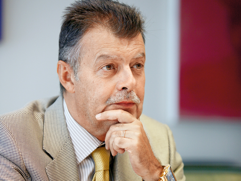 Ion Nestor este cel mai admirat avocat din România