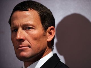 The Sunday Times pretinde 1,2 milioane de euro de la Lance Armstrong