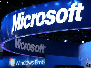 Ungaria vrea să țină aproape marile companii prezente pe piața locală. Cel mai recent parteneriat strategic a fost semnat cu gigantul Microsoft