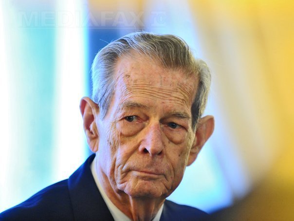 Mesajul de Crăciun al Regelui Mihai: Viața noastră publică lasă încă de dorit