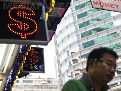 Creșterea economiei mondiale de anul viitor depinde de evitarea "vârfului fiscal" în SUA