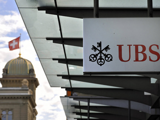 Câteva zeci de angajați ai băncii elvețiene UBS sunt implicați în ancheta manipulării dobânzii LIBOR. Sunt posibile pedepse penale