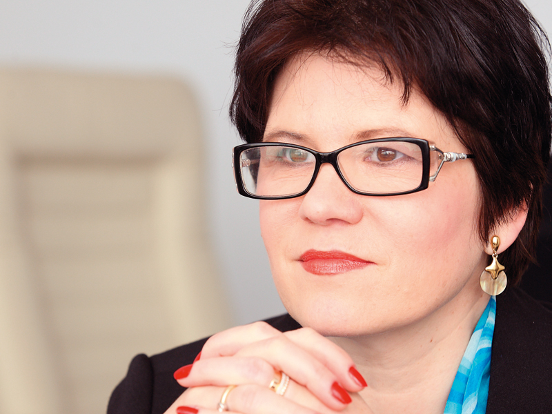 Violeta Ciurel este unul dintre primii executivi din industria locală a asigurărilor